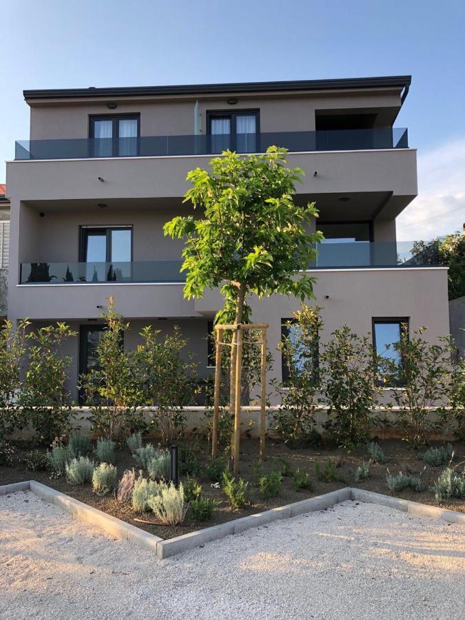 Готель Casa Rovigno Екстер'єр фото